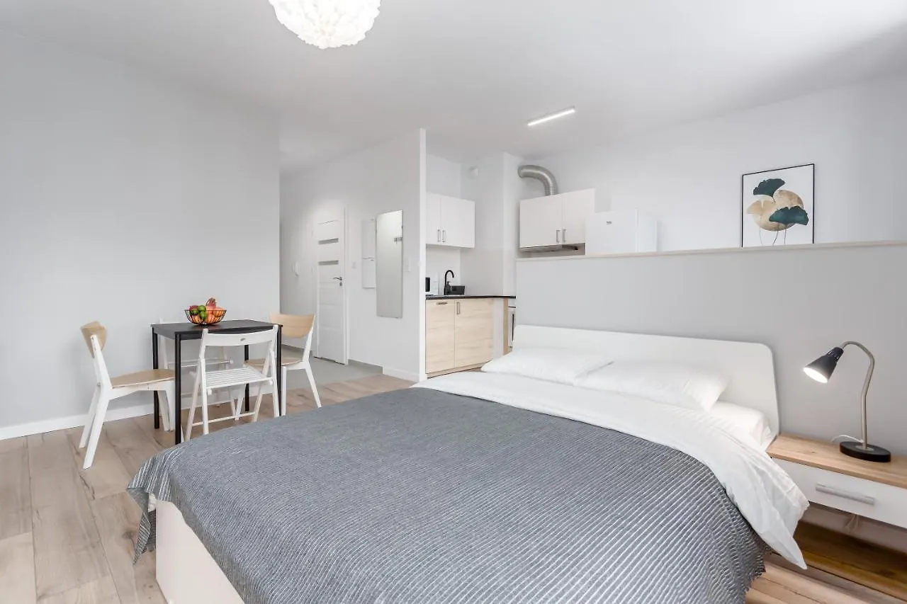 Warsaw City North Apartment